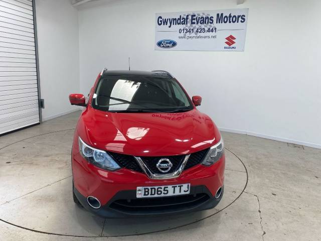 2015 Nissan Qashqai 1.5 dCi N-Tec+ 5dr