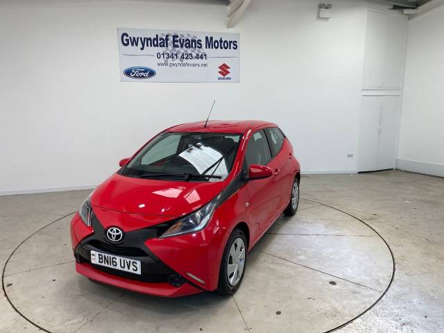 2016 Toyota Aygo 1.0 VVT-i X-Play 5dr