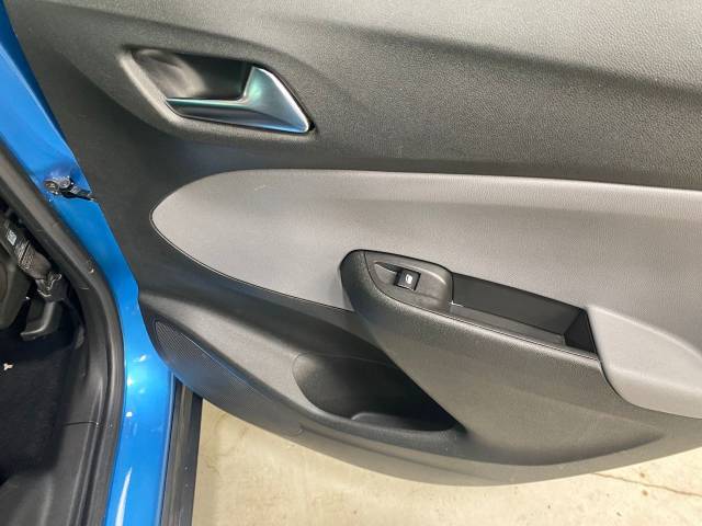 2019 Vauxhall Crossland X 1.5 Turbo D ecoTec [102] Tech Line Nav 5dr [S/S]