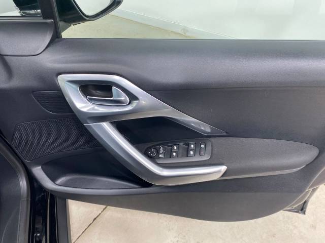 2019 Peugeot 2008 1.2 PureTech 130 Allure Premium 5dr