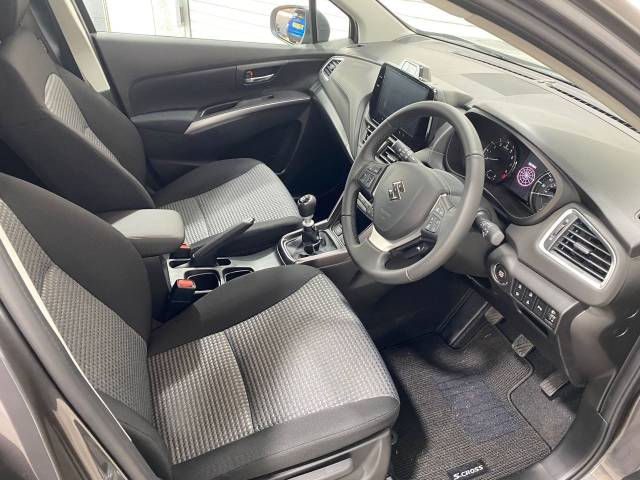 2025 Suzuki S-Cross 1.4 Boosterjet 48V Hybrid Motion 5dr