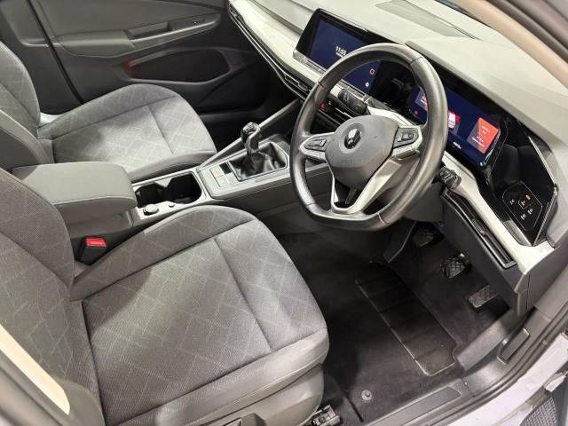 2022 Volkswagen Golf 1.5 TSI 150 Life 5dr