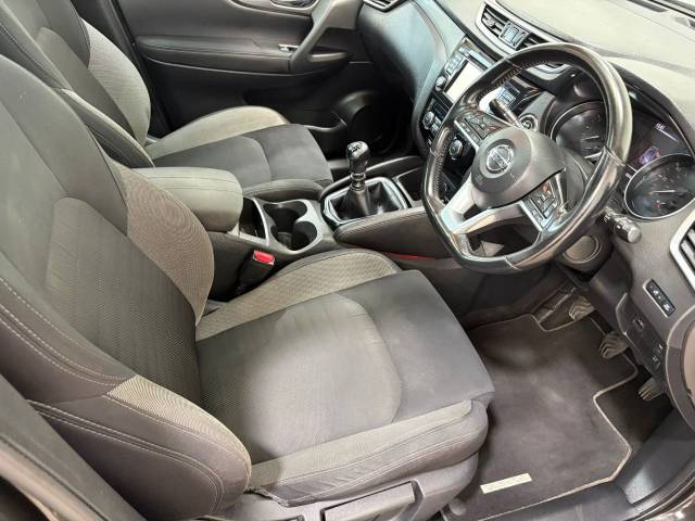 2018 Nissan Qashqai 1.2 DiG-T N-Connecta 5dr