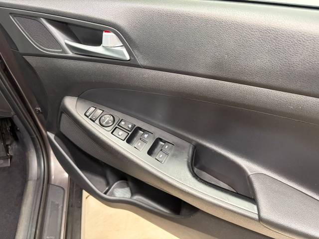 2017 Hyundai TUCSON 1.7 CRDi Blue Drive Premium 5dr 2WD