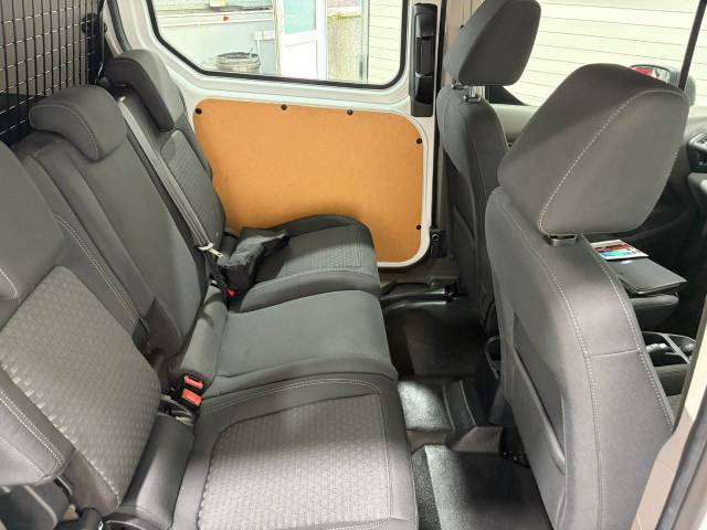 2020 Ford Transit Connect 1.5 EcoBlue 100ps Trend D/Cab Van