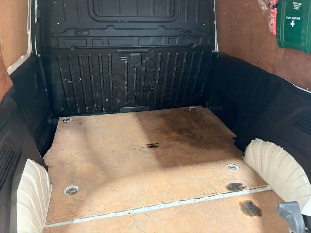 2021 Vauxhall Combo Cargo 2300 1.5 Turbo D 100ps H1 Dynamic Van