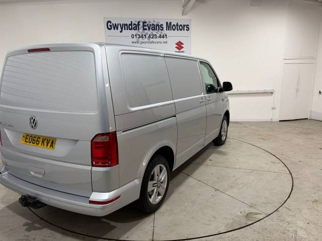 2016 Volkswagen Transporter 2.0 TDI BMT 150 Trendline Van DSG