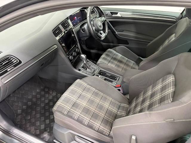 2018 Volkswagen Golf 2.0 TDI 184 GTD 3dr DSG