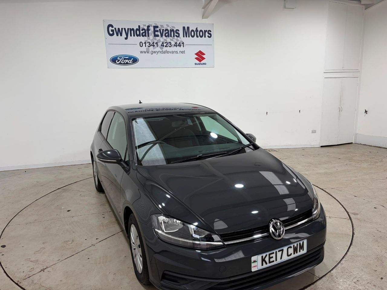 2017 VOLKSWAGEN GOLF