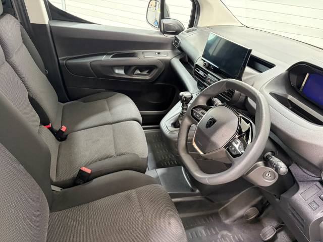 2024 Peugeot Partner 1.5 BlueHDi 100 Asphalt Van