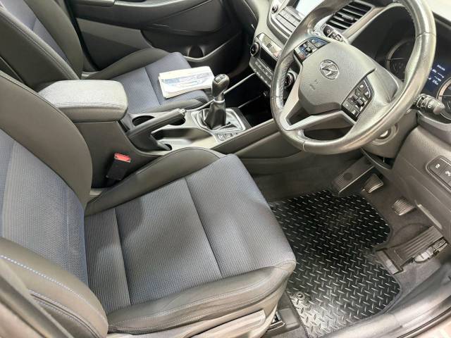 2016 Hyundai TUCSON 1.7 CRDi Blue Drive SE Nav 5dr 2WD