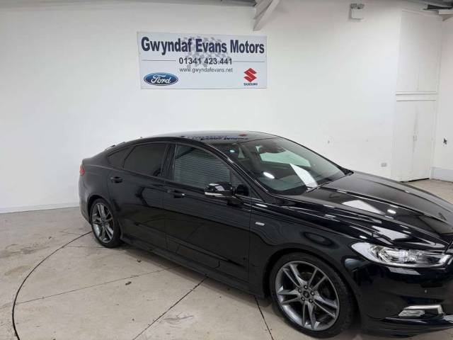 Ford Mondeo 2.0 TDCi 180 ST-Line Edition 5dr Hatchback Diesel Black