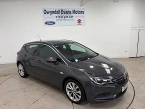VAUXHALL ASTRA at Gwyndaf Evans Dolgellau