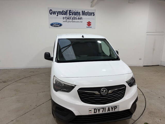 2021 Vauxhall Combo Cargo 2300 1.5 Turbo D 100ps H1 Dynamic Van