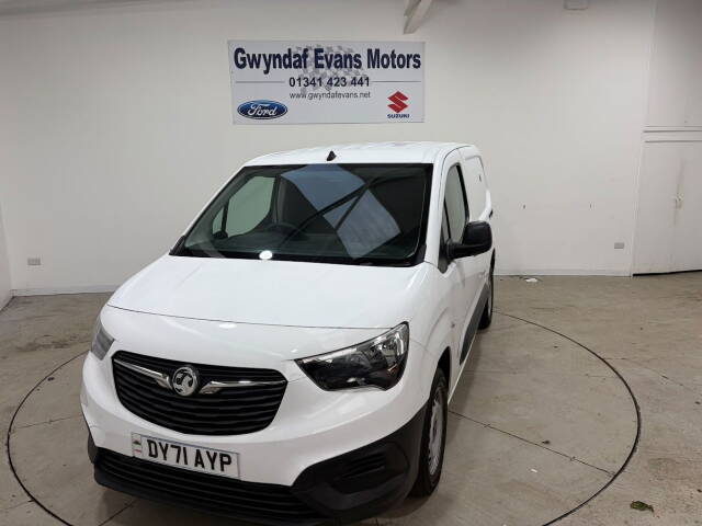 2021 Vauxhall Combo Cargo 2300 1.5 Turbo D 100ps H1 Dynamic Van